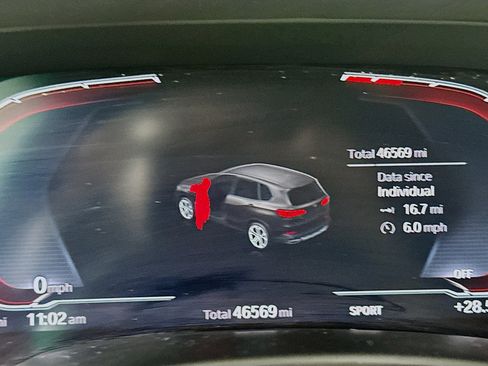 Used 2023 BMW X5 xDrive40i w/ Premium Package image 19