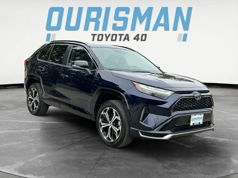 Used 2025 Toyota RAV4 XSE image 9