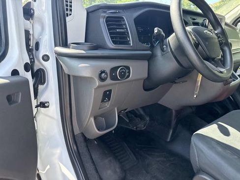 Used 2025 Ford Transit 250 Low Roof w/ Exterior Upgrade Package RWD image 24