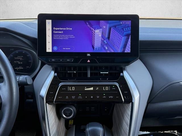 Used 2024 Toyota Venza Limited AWD/4WD image 17