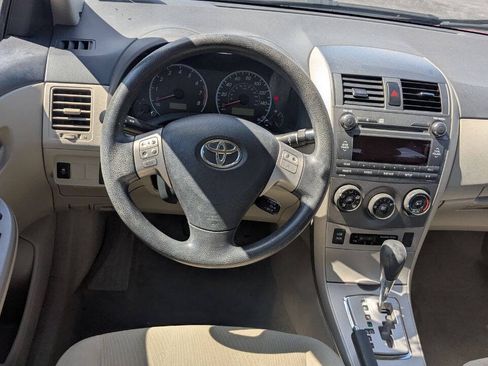 Used 2011 Toyota Corolla LE FWD image 31