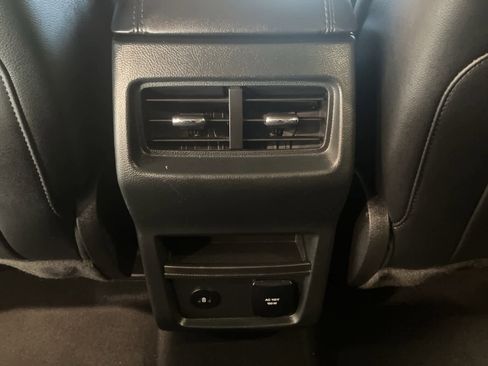 Used 2023 Ford Edge SEL w/ Convenience Package image 23