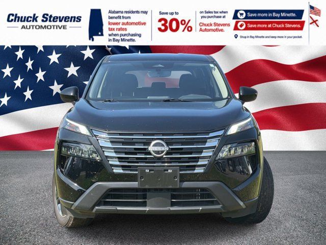 Used 2025 Nissan Rogue SV AWD/4WD image 3