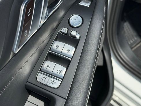 Used 2024 BMW X7 xDrive40i AWD/4WD image 15