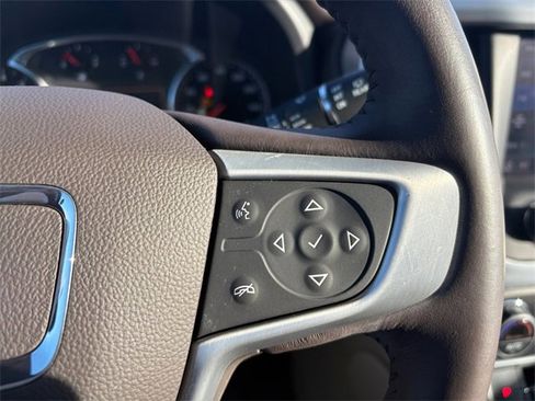 Used 2022 GMC Acadia SLT w/ Preferred Package image 23