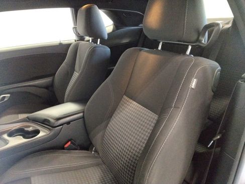 Used 2023 Dodge Challenger SXT image 29