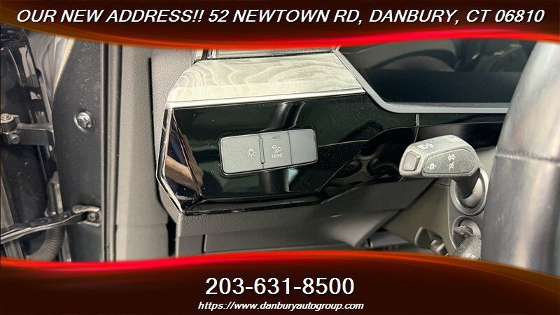 Used 2021 Audi e-tron Premium w/ Convenience Plus Package AWD/4WD image 20