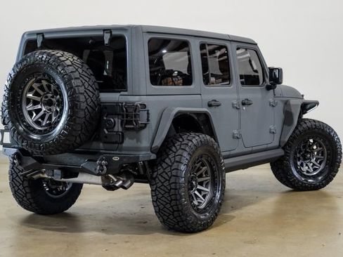 Used 2024 Jeep Wrangler Unlimited Rubicon 392 image 4