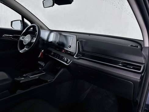 Used 2024 Kia Sportage LX FWD image 34