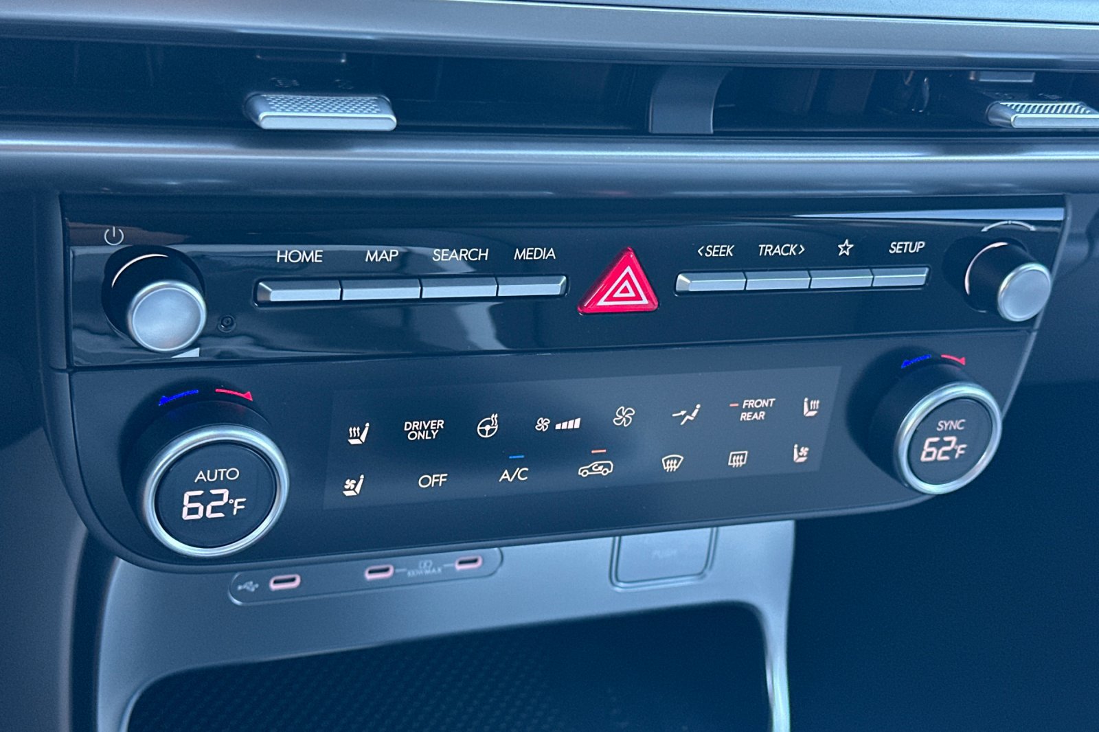 New 2026 Hyundai Ioniq 9 SEL w/ Tow & Go Package AWD/4WD image 21