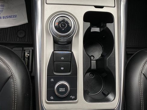 Certified 2023 Ford Explorer XLT w/ Equipment Group 202A image 49