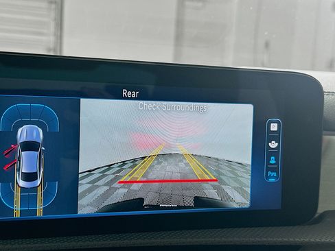 Used 2025 Mercedes-Benz CLA 250 image 22