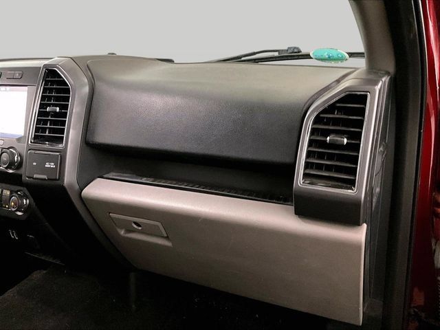 Used 2019 Ford F150 XLT w/ Equipment Group 302A Luxury AWD/4WD image 16