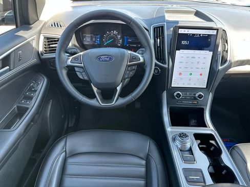 Used 2024 Ford Edge SEL w/ Convenience Package AWD/4WD image 14