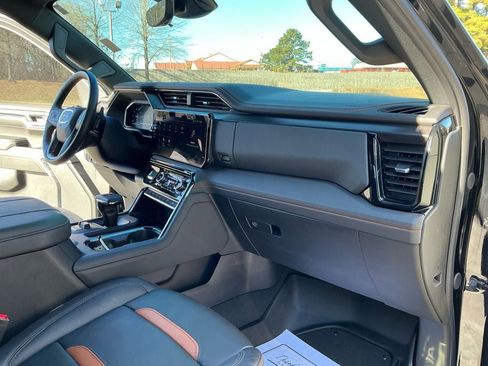 Used 2024 GMC Sierra 1500 AT4 w/ Technology Package image 24