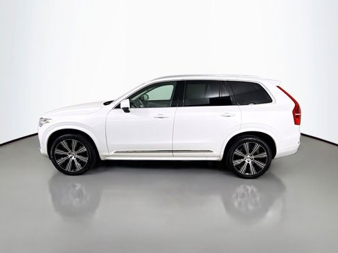 Used 2023 Volvo XC90 B6 Ultimate AWD/4WD image 2