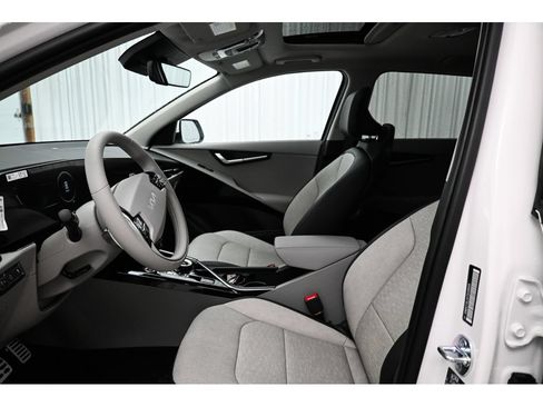 New 2026 Kia Niro Wave w/ Wave Preserve Package FWD image 19