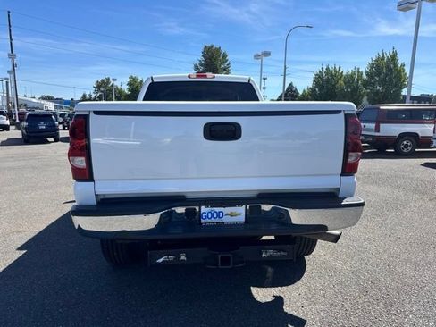Used 2004 GMC Sierra 2500 SLE w/ Heavy-Duty Power Package RWD image 4
