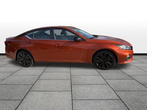 Used 2021 Nissan Altima 2.5 SR image 4