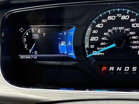 Used 2017 Ford Taurus SEL w/ Equipment Group 201A image 29