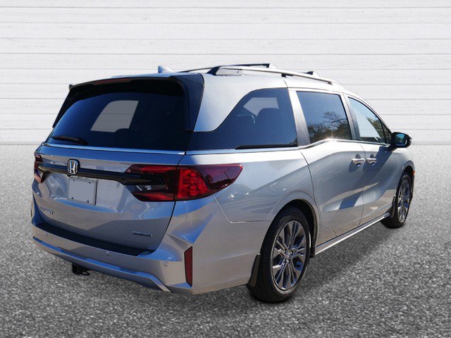 New 2027 Honda Odyssey Touring image 5