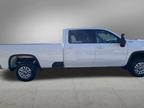 Certified 2024 Chevrolet Silverado 2500 LT image 9