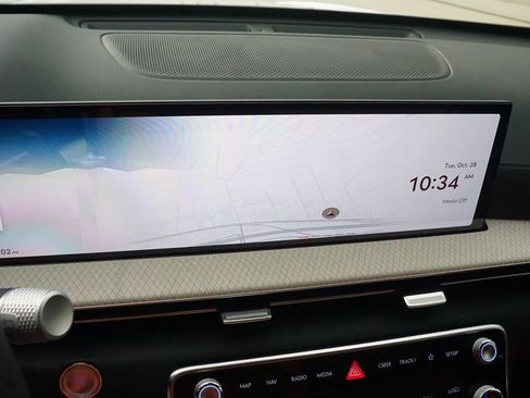 New 2026 Genesis GV80 2.5T Advanced image 8