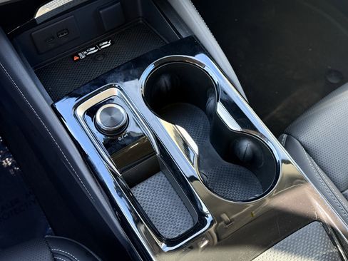 Used 2025 Buick Envision Preferred image 22