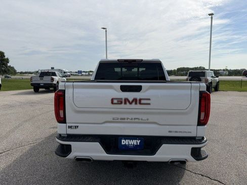 Used 2025 GMC Sierra 1500 Denali w/ Denali Reserve Package AWD/4WD image 8