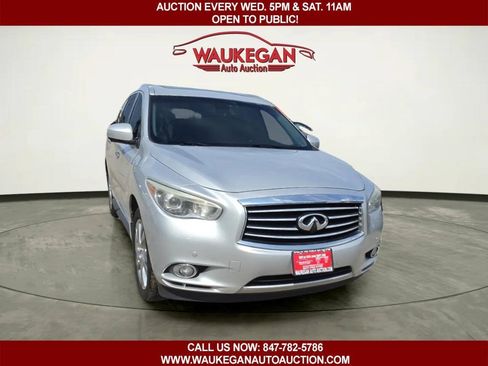 Used 2013 INFINITI JX35 AWD w/ Premium Pkg image 3