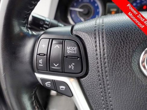 Certified 2017 Toyota Sienna Limited image 16