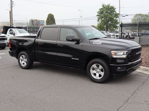 Used 2023 RAM 1500 Big Horn AWD/4WD image 2