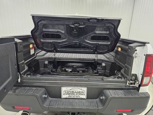 Used 2025 Honda Ridgeline RTL image 18