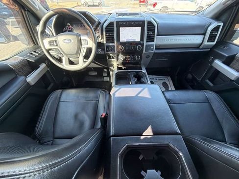 Used 2019 Ford F250 Lariat w/ Lariat Ultimate Package image 25