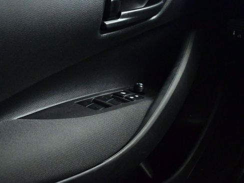 Used 2024 Toyota Corolla LE image 9