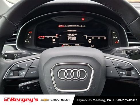 Used 2023 Audi Q7 3.0T Premium w/ Convenience Package image 21