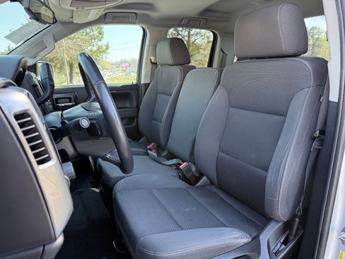 Used 2018 Chevrolet Silverado 1500 LT image 34