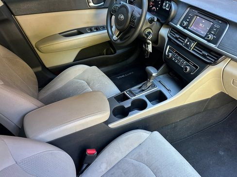Used 2016 Kia Optima LX w/ Paint Protection Film Package FWD image 15