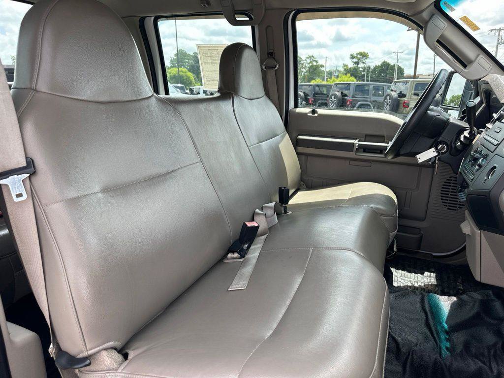 Used 2008 Ford F350 XL RWD image 23