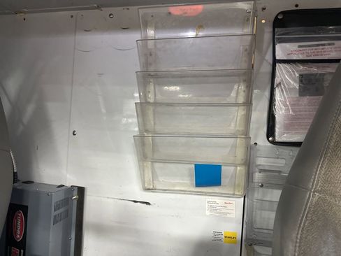 Used 2019 Chevrolet Express 3500 w/ Power Convenience Package image 5