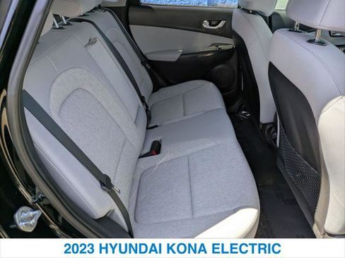 Used 2023 Hyundai Kona SE FWD image 24