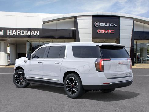 New 2026 GMC Yukon XL Elevation image 3