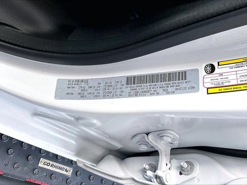 Used 2019 RAM 1500 Laramie w/ Sport Appearance Package AWD/4WD image 34