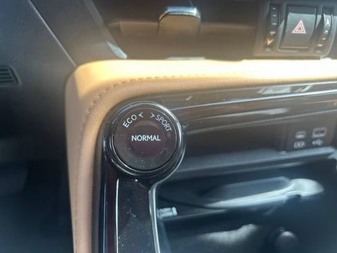 Used 2024 Lexus NX 350 AWD image 43