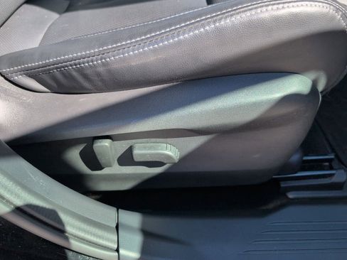 Used 2024 Subaru Outback Touring image 36