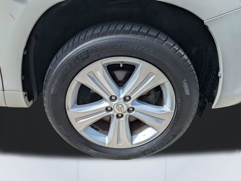Used 2010 Toyota Highlander Limited AWD/4WD image 12