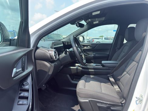 Certified 2025 Chevrolet Equinox LT w/ Safety and Technology Package AWD/4WD image 10
