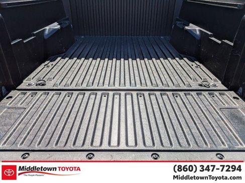 Certified 2024 Toyota Tacoma SR5 AWD/4WD image 31