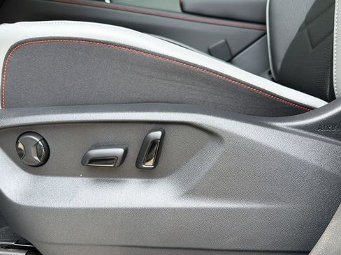 New 2026 Volkswagen Atlas Peak Edition AWD/4WD image 16