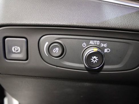 Used 2020 Buick Enclave Avenir w/ Avenir Technology Package image 41